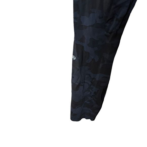 Lululemon Fast & Free Leggings 6 - Picture 7 of 7